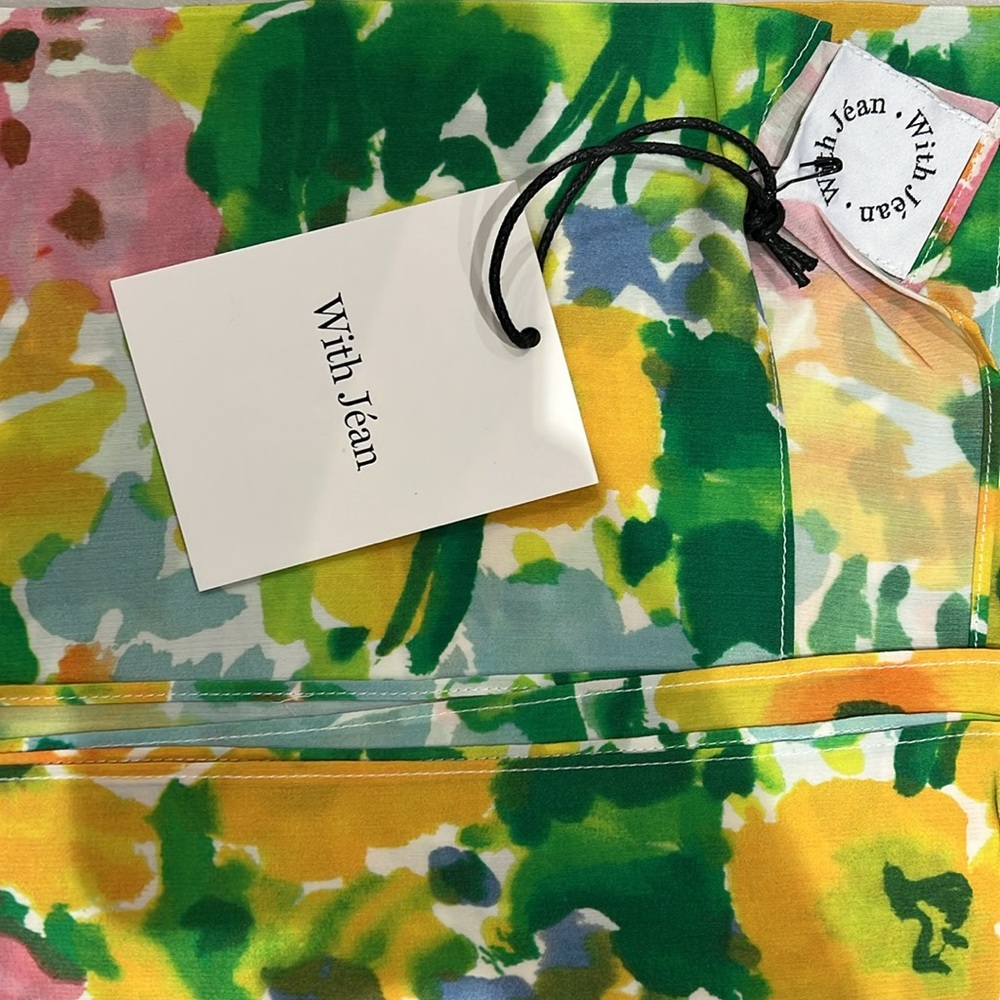 With Jean Splice Sarong (NY SALES❣️) - Picture 5 of 5